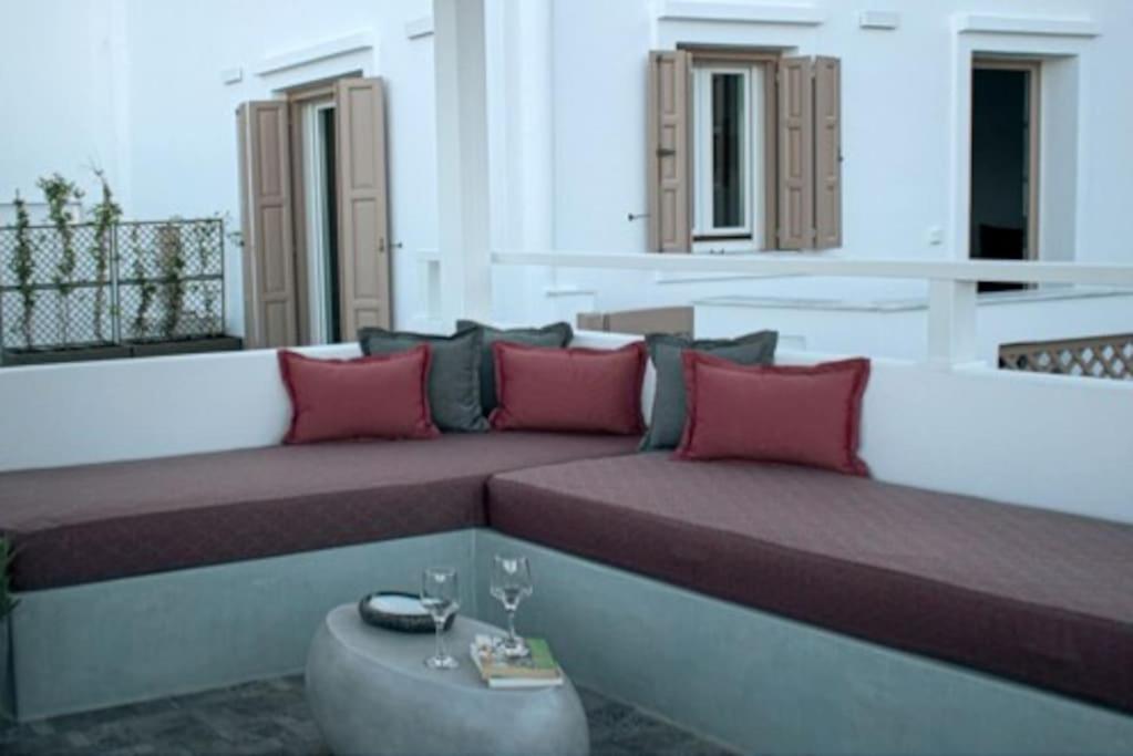 Aurora Apartment Pera Gyalos ภายนอก รูปภาพ